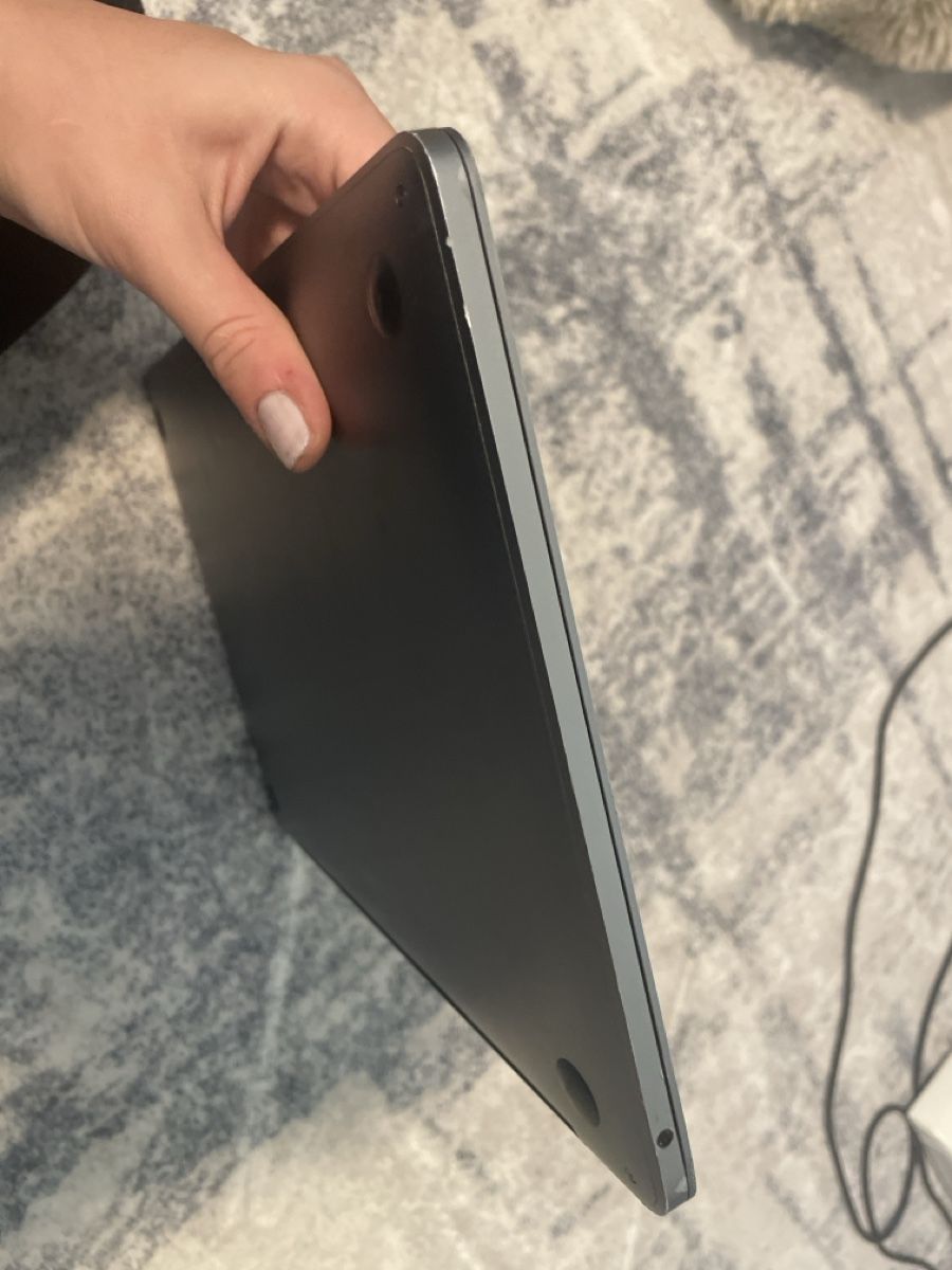 Apple Notebooks: MacBook Pro in Silber, 13 Zoll – Gebraucht aus Bubendorf von ale_6fxg 7
