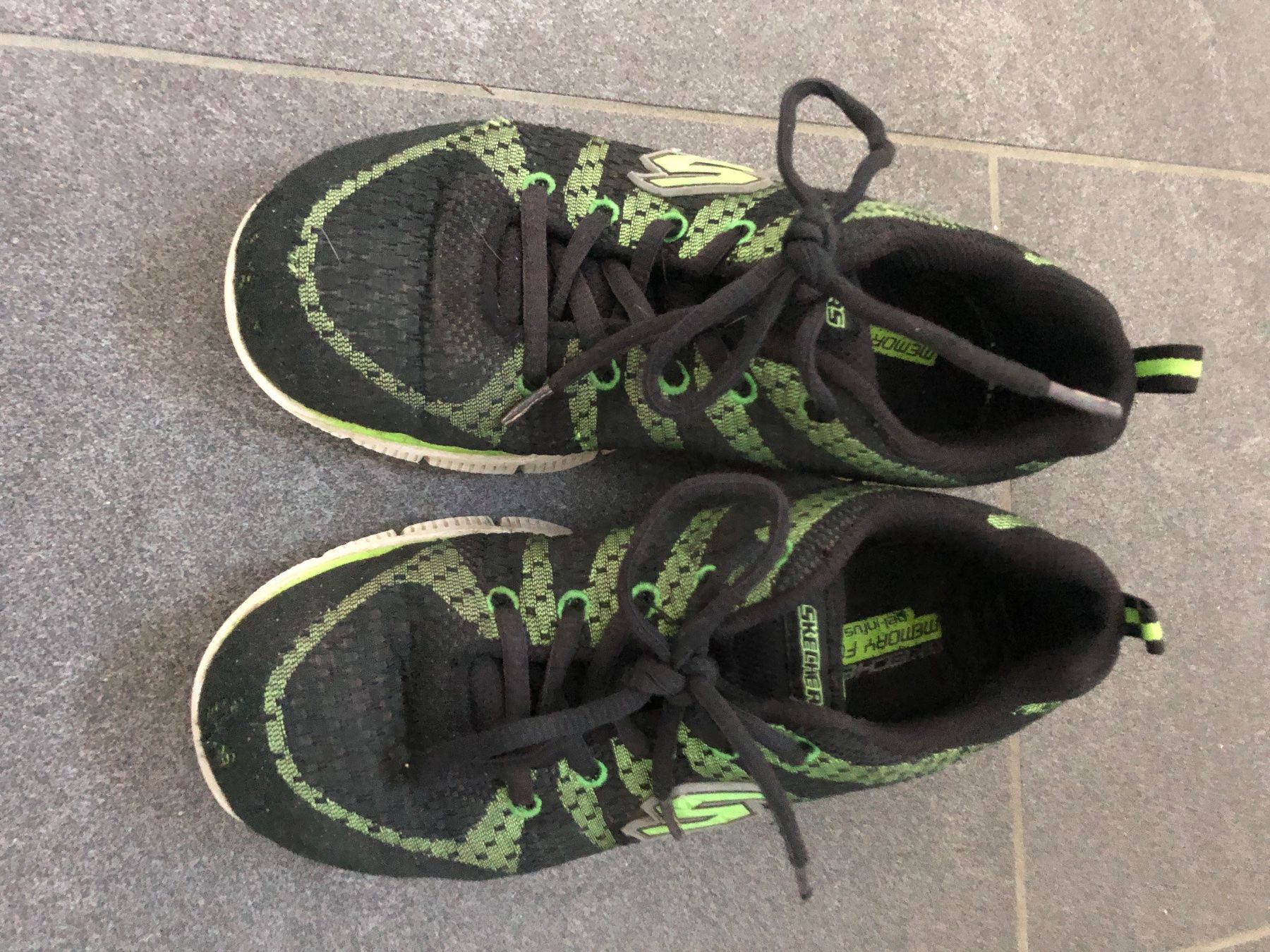 Skechers Scarpe per ragazzi: TURNSCHUHE 36 SKECHERS – Usato da Wattwil venduto da jopara 1
