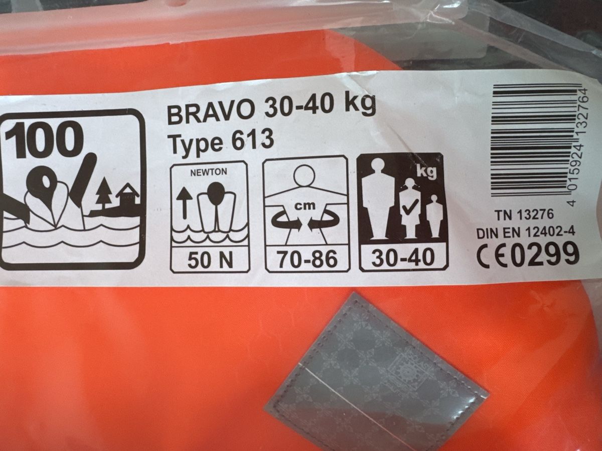 Secumar Giubbotti di salvataggio: Secumar Schwimmweste Bravo 30-40 kg Typ 613 neu – Nuovo e nell'imballaggio originale da Zürich venduto da VeNdEd0r 2