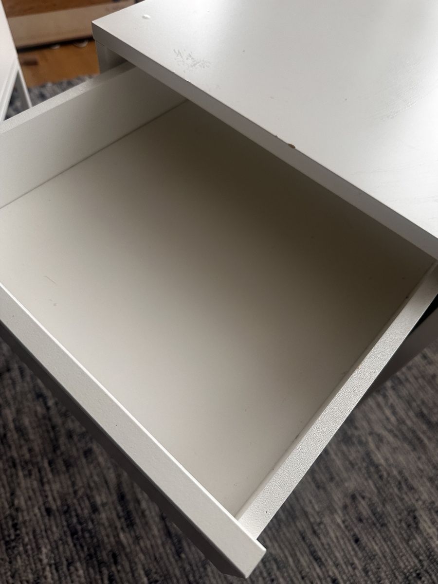 Ikea Comodini: Ikea Nachttische – Usato da Zürich venduto da hus_2sc5 5