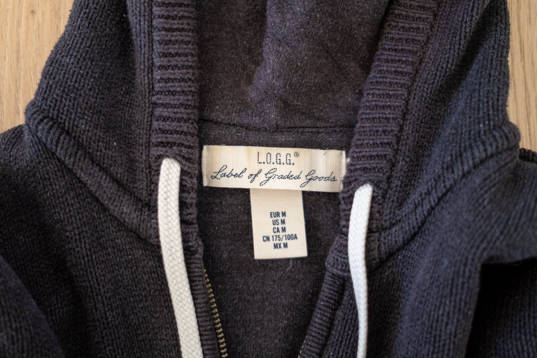 Pullover & Sweatshirts: Herren Kapuzenpullover – Gebraucht aus Birmensdorf ZH von LucaToni02 1