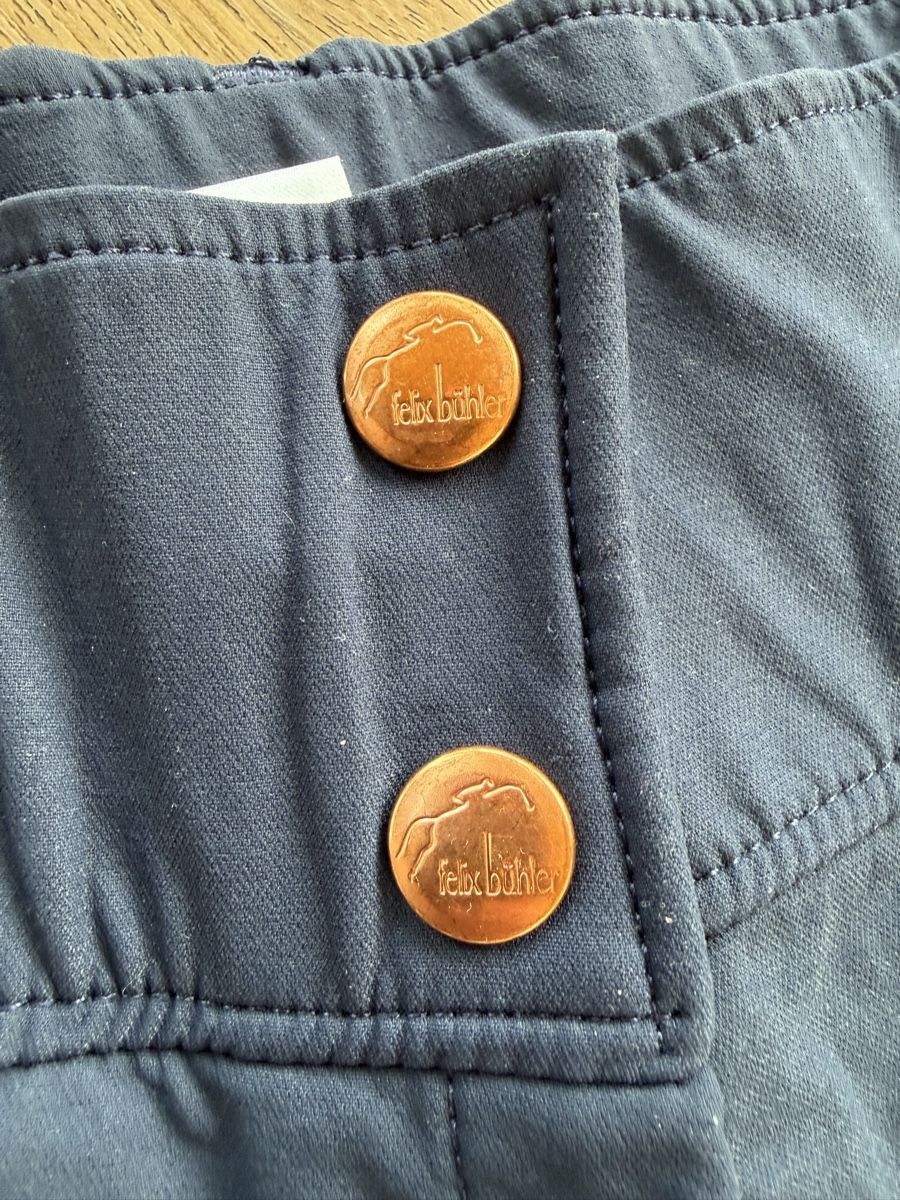 Felix Bühler Pantaloni: Reithose Damen Felix Bühler – Usato da Faulensee venduto da Gfellech 3