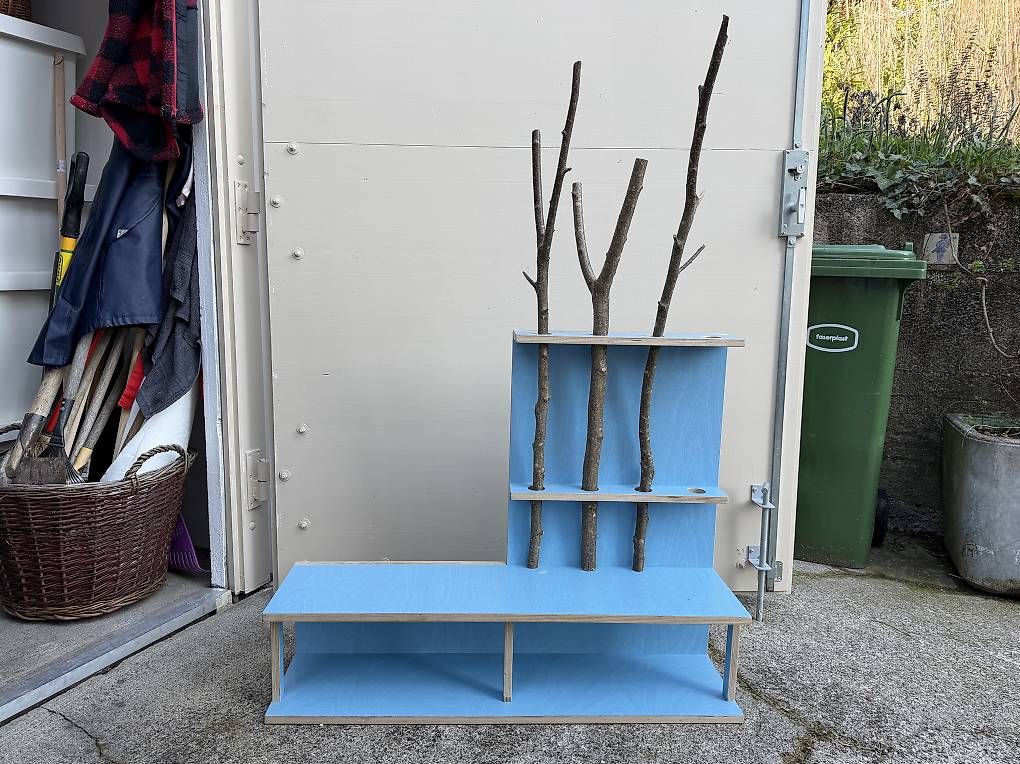 Guardaroba: Kindergarderobe Stammsitz Fnurst – Usato da Brütten venduto da meierk
