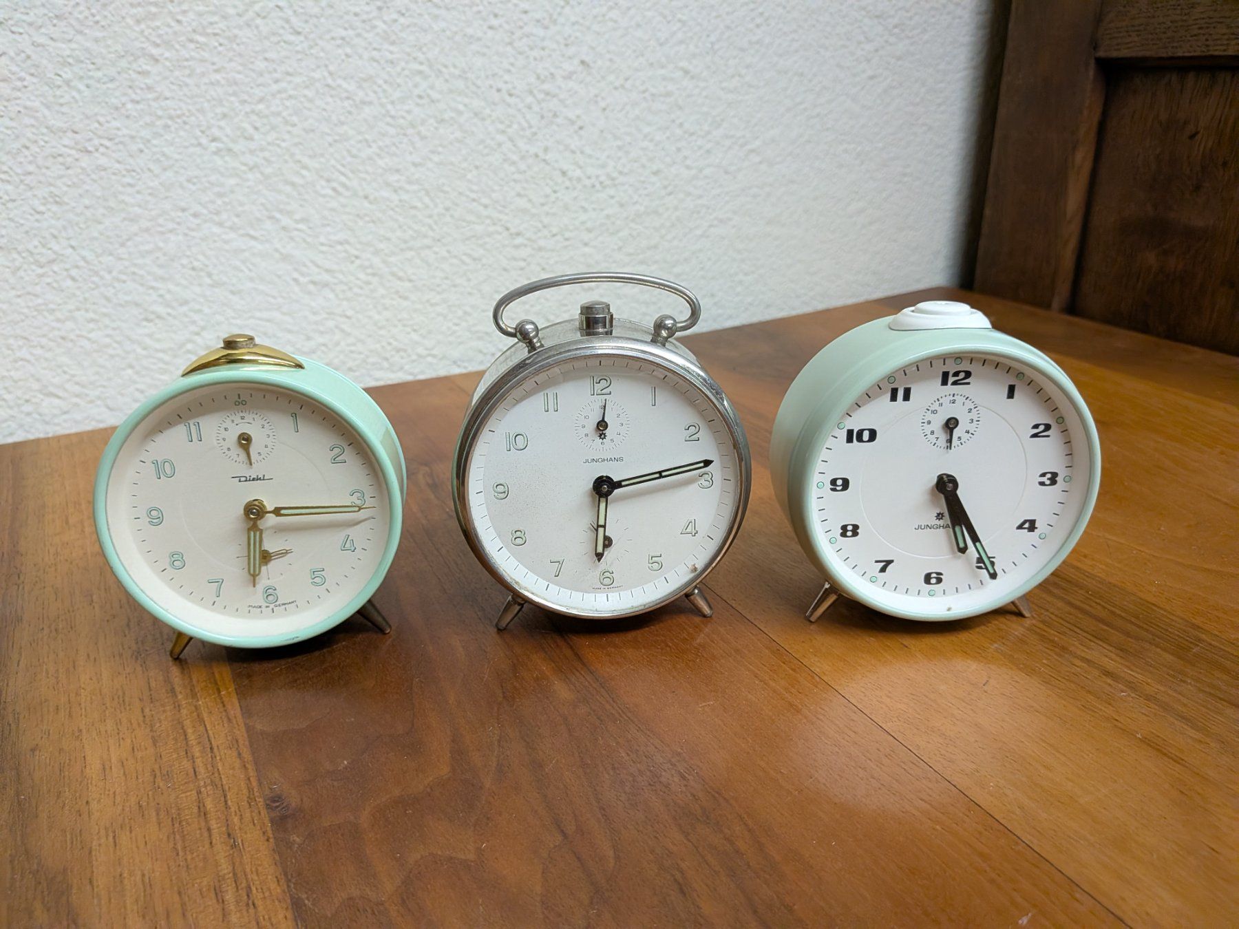Junghans Sveglie: 3 defekte Wecker Junghans und Diehl – Difettoso da Emmen venduto da Brockofsky
