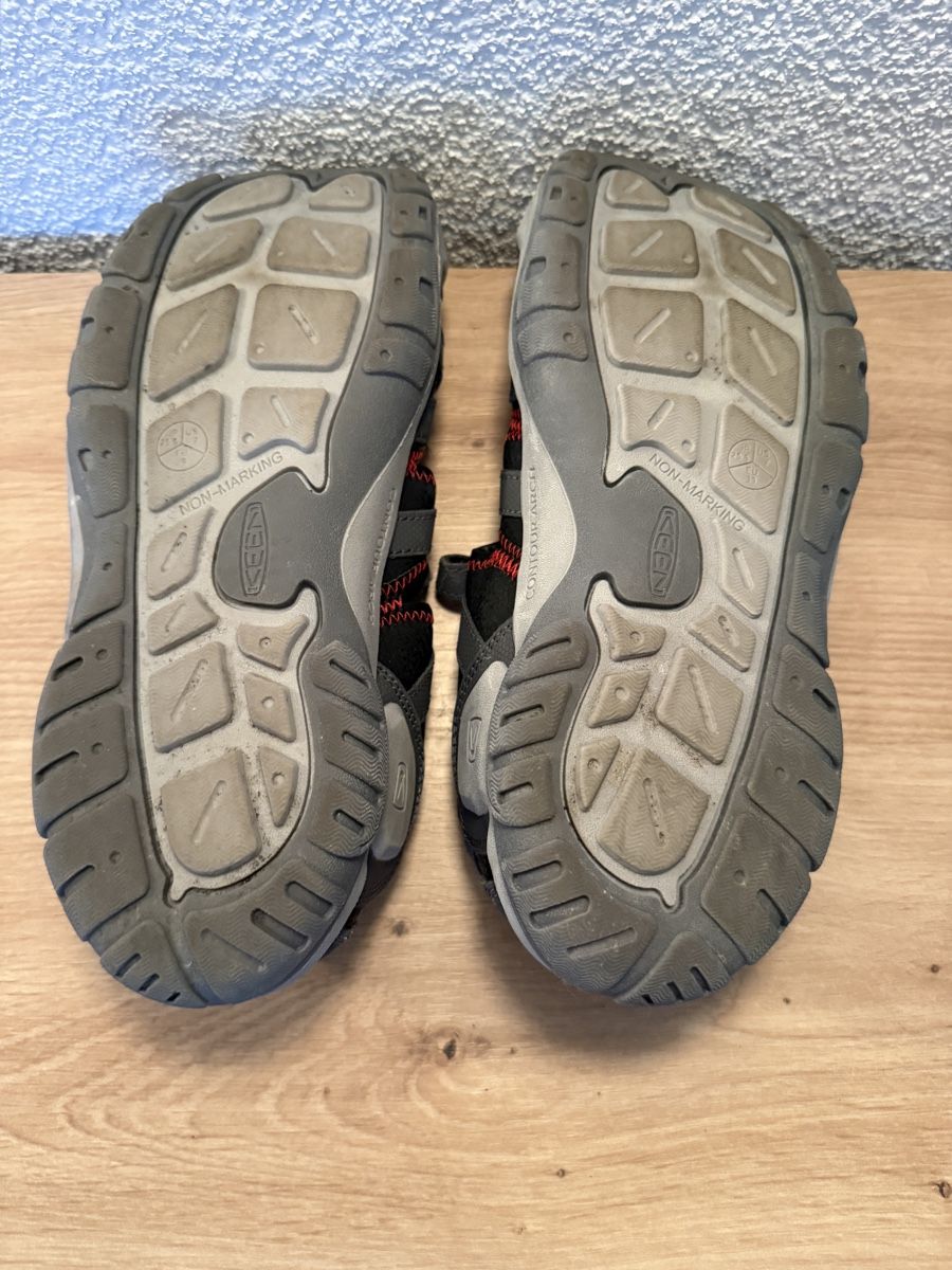 Keen Chaussures hommes: KEEN Sandalen / Grösse 39 – D'occasion à Steffisburg par Copy22 1