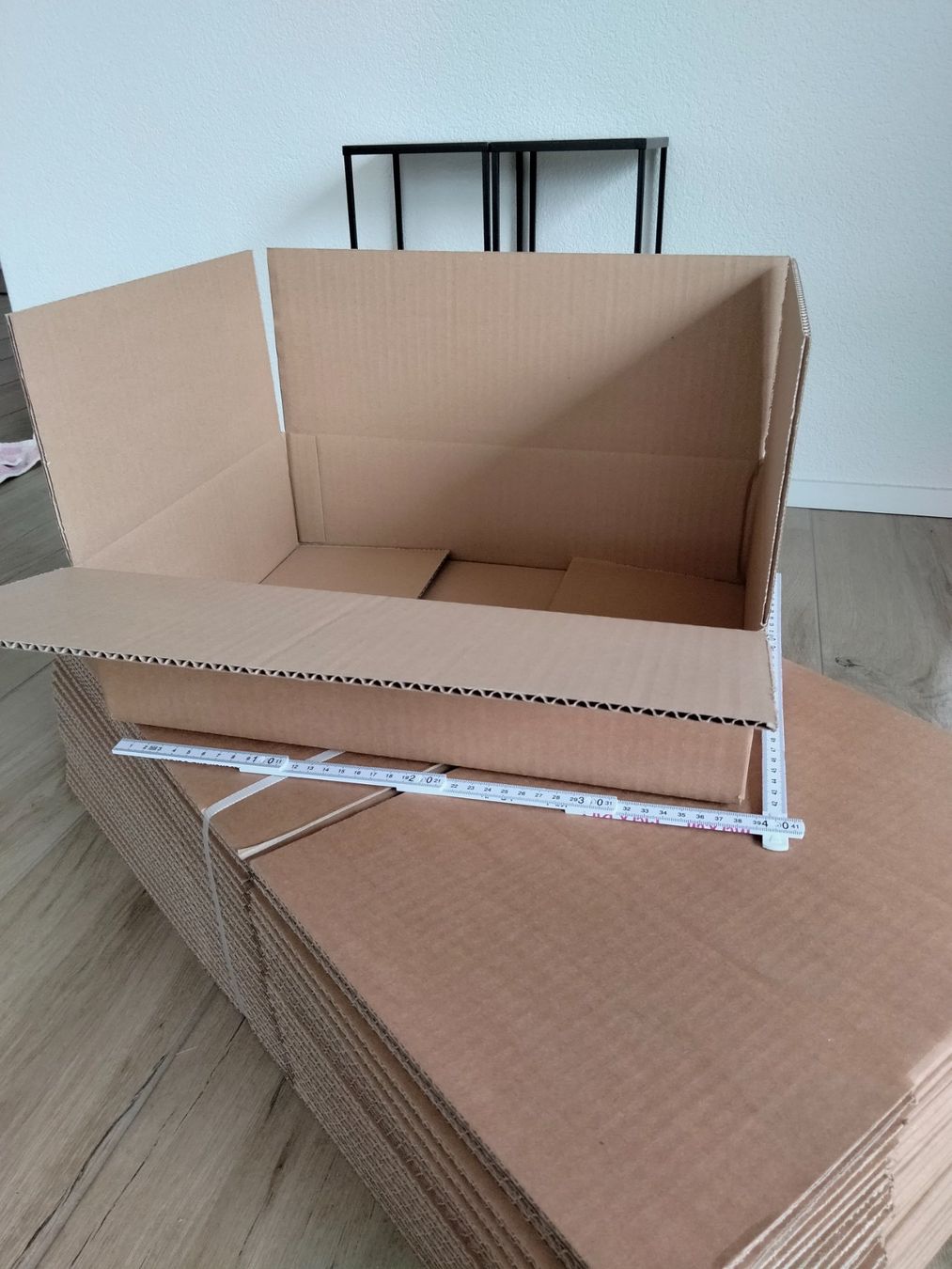 Cartoni: Versandkarton 22er Bund 400x290x98 – Nuovo e nell'imballaggio originale da Oberwil-Dägerlen venduto da box7