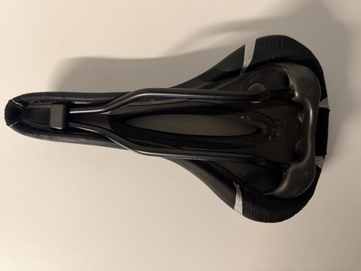 Selle Italia Ersatzteile: Sattel Selle italia – Gebraucht aus Uster von Optik 2