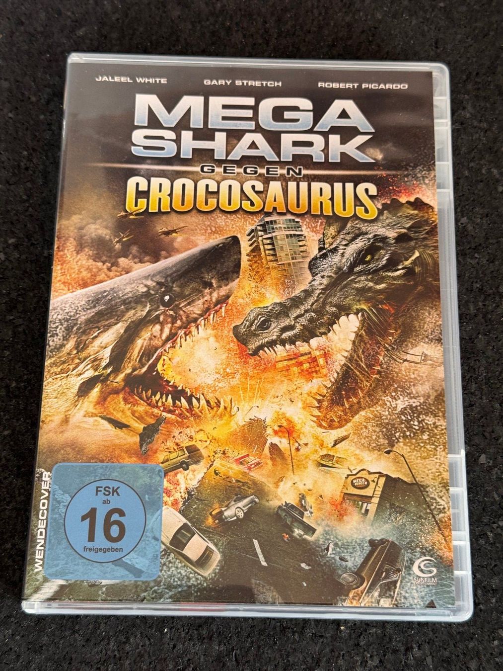 Tutti i DVDs: Mega Shark gegen Crocosaurus DVD DE/EN – Usato da Fribourg venduto da tschjoly