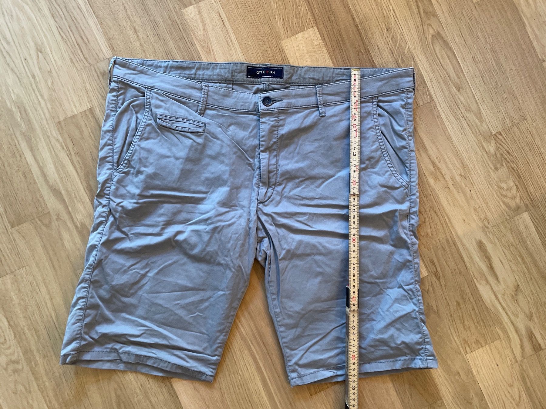 Pantaloni: Shorts Otto Kern 40 – Usato da Basel venduto da pilzliii 1