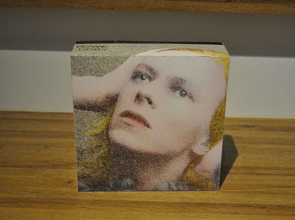 Dischi in vinile: David Bowie Box fuer 7'' Singles! – Nuovo (secondo la descrizione) da Basel venduto da VinylLover68