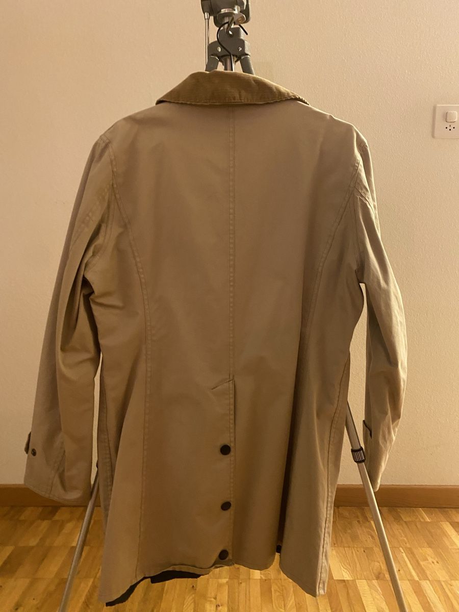 Barbour Jacken: Barbour Jacke beige – Gebraucht aus Zürich von cir_y7m8 2
