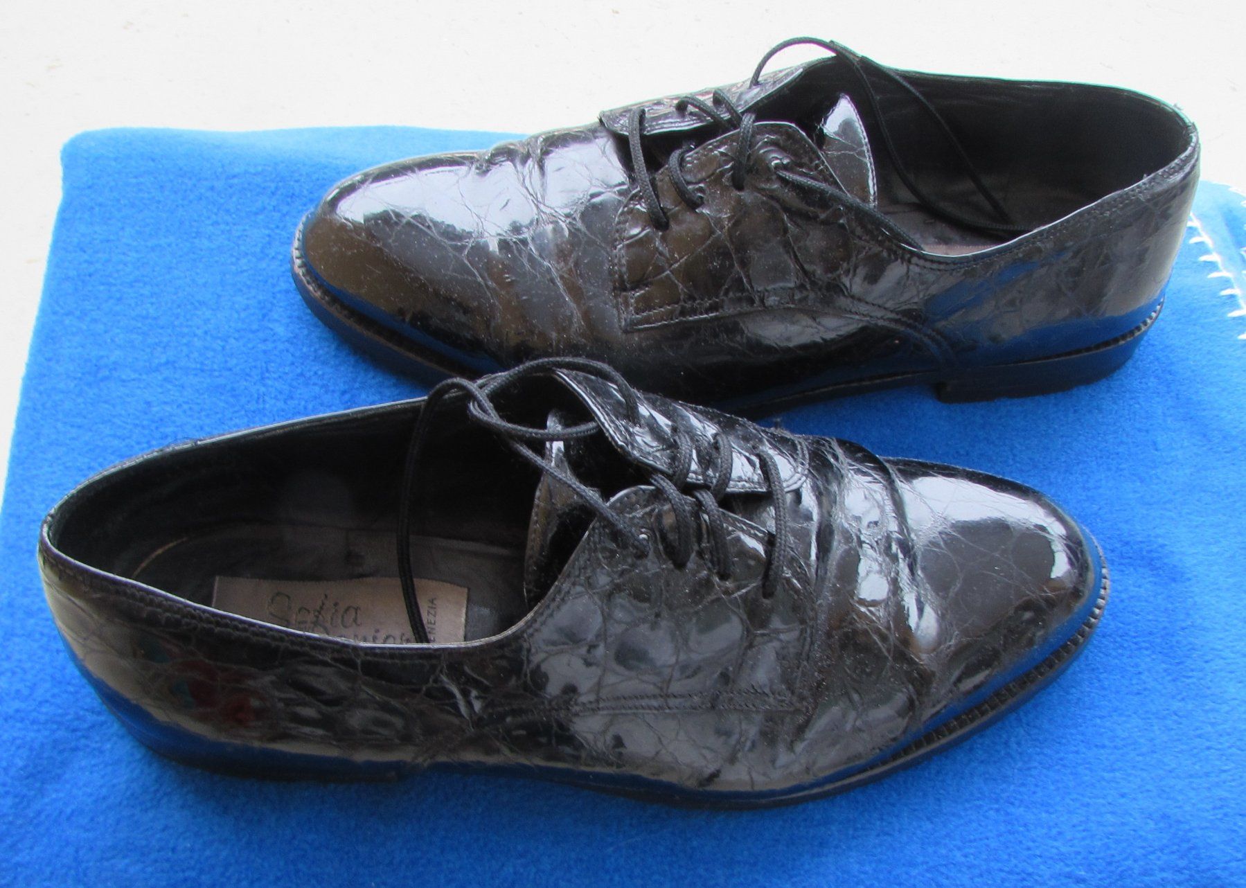 Scarpe da donna: Schöner Lackschuh Marke Sofia Renier – Usato da Aadorf venduto da Olymp05 2