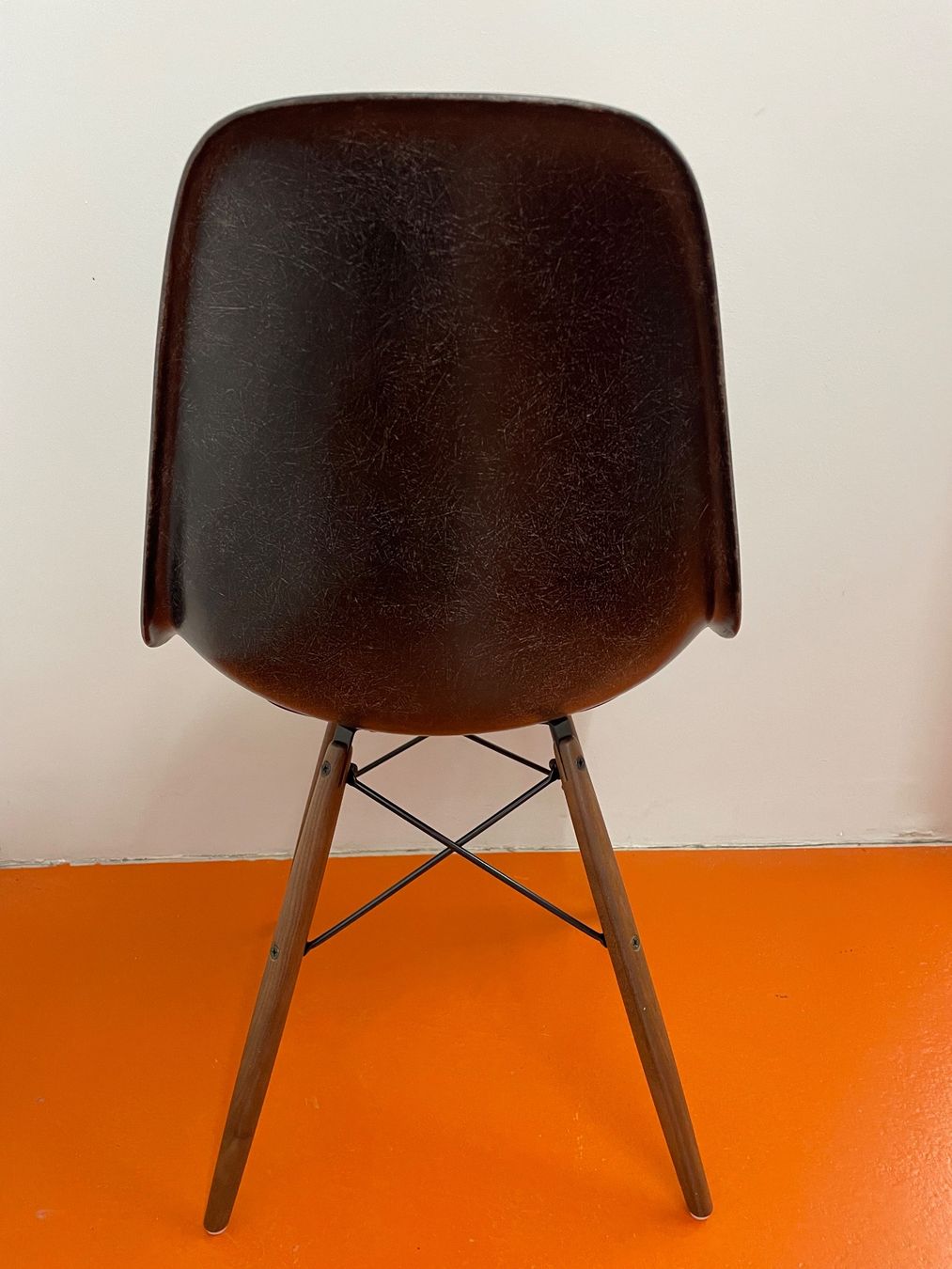 Eames Stühle: Eames Side Chairs in schwarz – Gebraucht aus ipsach von Latigo 2