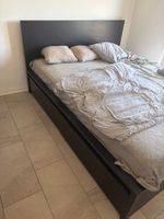 Bett Malm
