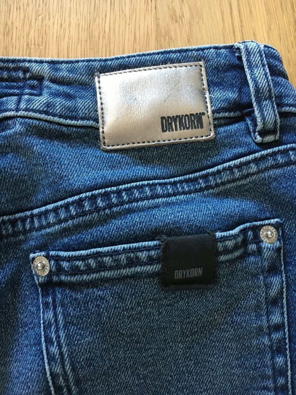 Drykorn Jeans: DRYKORN Jeans in Grösse 34 – Usato da Rotkreuz venduto da Vkahlo 2