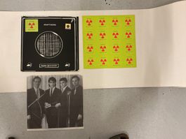 Kraftwerk LP - Radio-Aktivität❗️Komplettem Stickerbogen/ NM