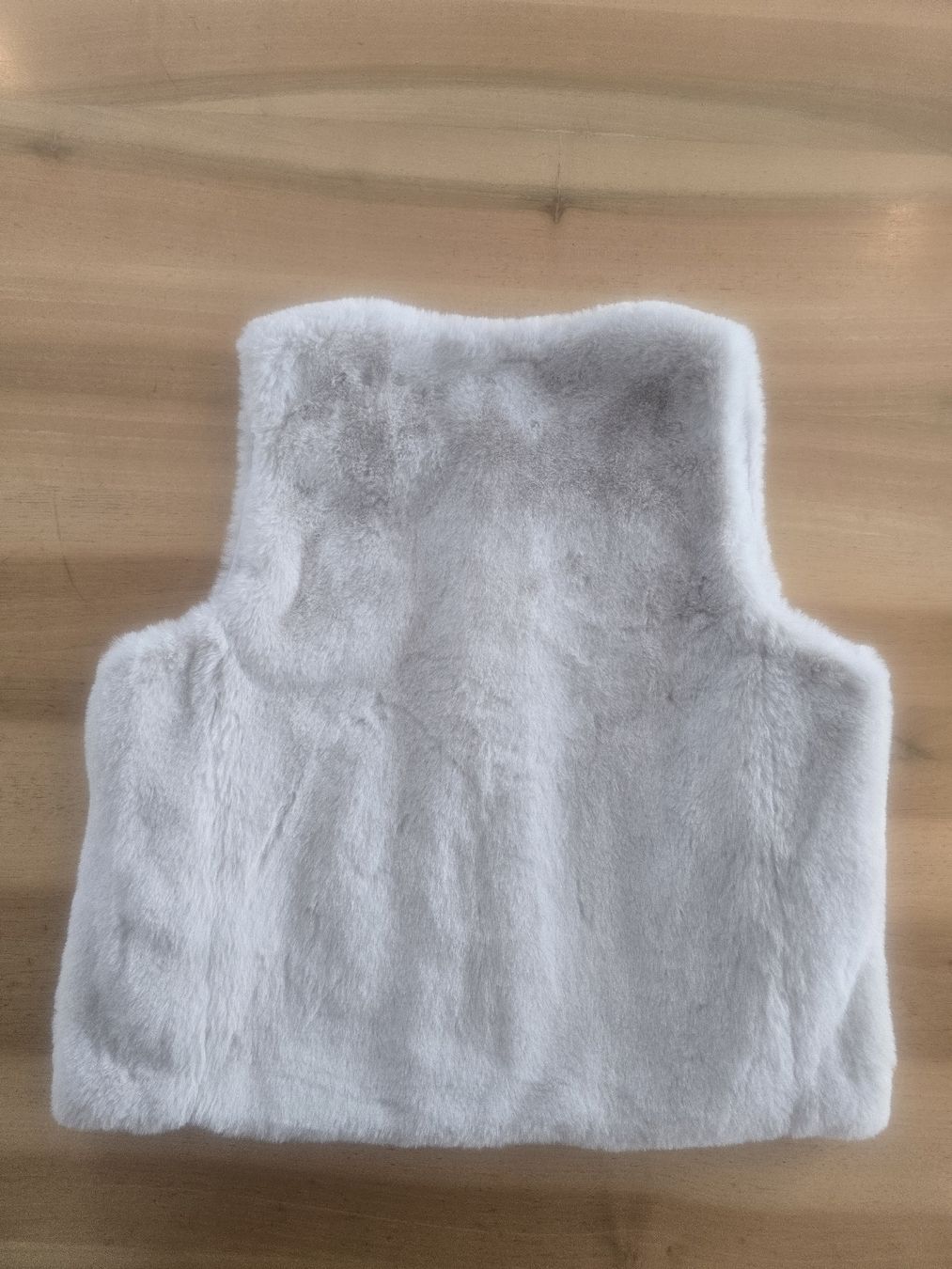 Zara Altro abbigliamento per bambina: Zara Kunstfell Weste Gr.130 – Nuovo (secondo la descrizione) da Rorschacherberg venduto da Olgamedved 8