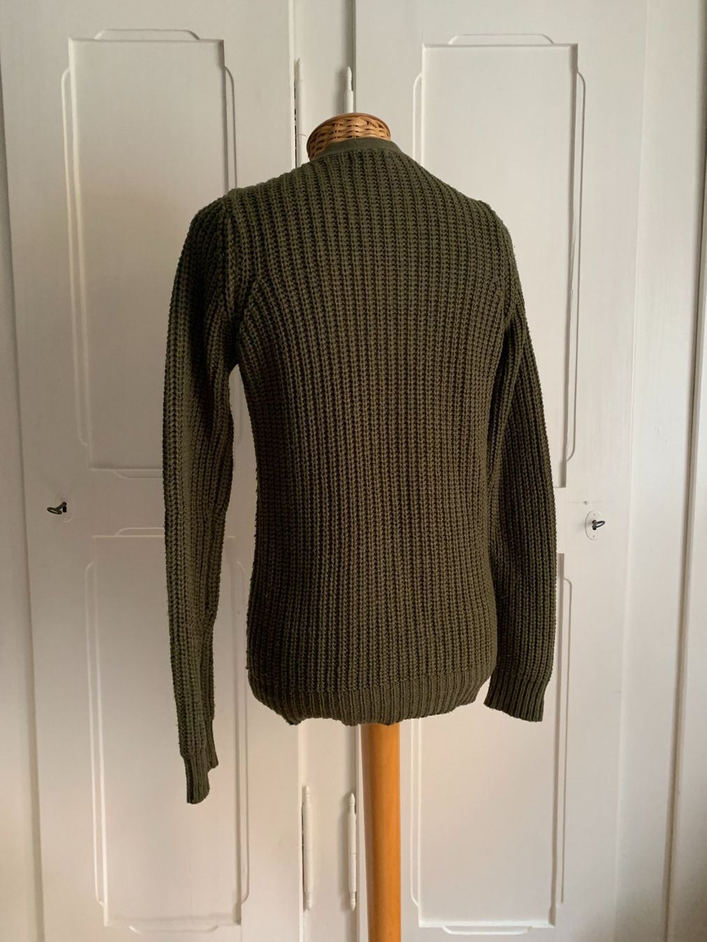 Giacche: Strickjacke olivgrün - S – Usato da Zürich venduto da Diazaio 2