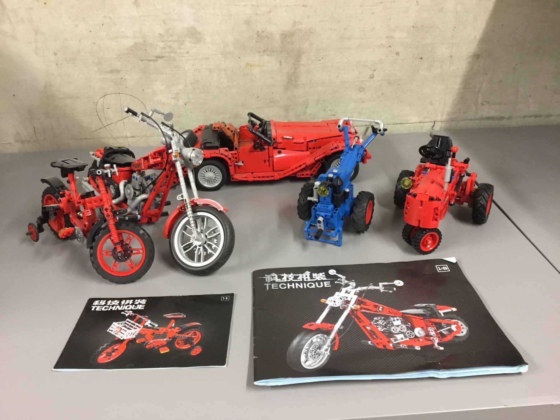 Technics Kit di costruzioni: Klemmbausteine Set, 4 Modelle, Motorrad, Auto, Traktor! – Usato da Basel venduto da Hampe1555 3