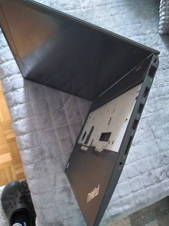 Notebook: Lenovo T580 Display cover  – Usato da St. Gallen venduto da teo_l6b9 2