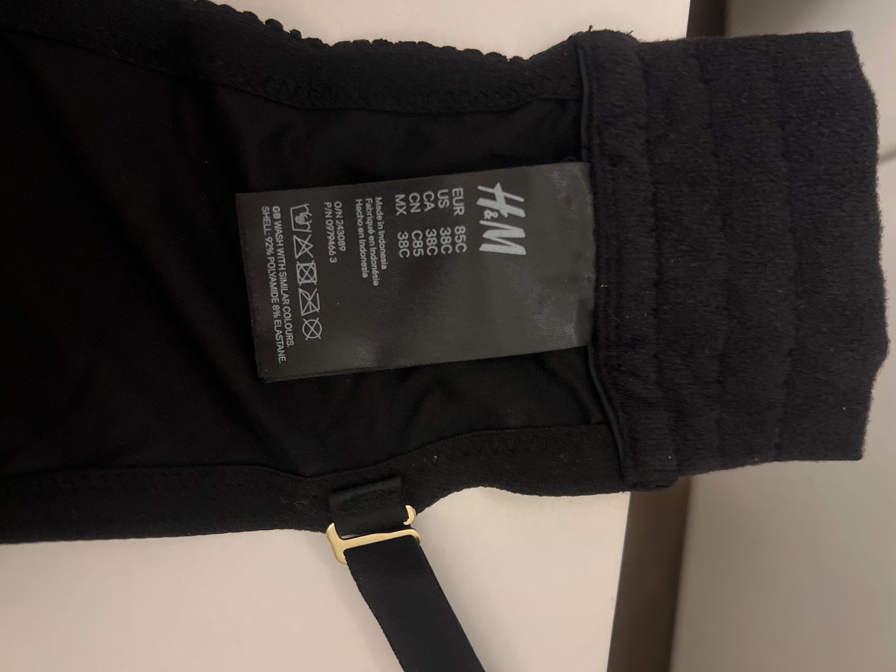 H&M Altra biancheria intima: BH Oberteil 85C – Usato da Weiach venduto da LemonJuice1995 2