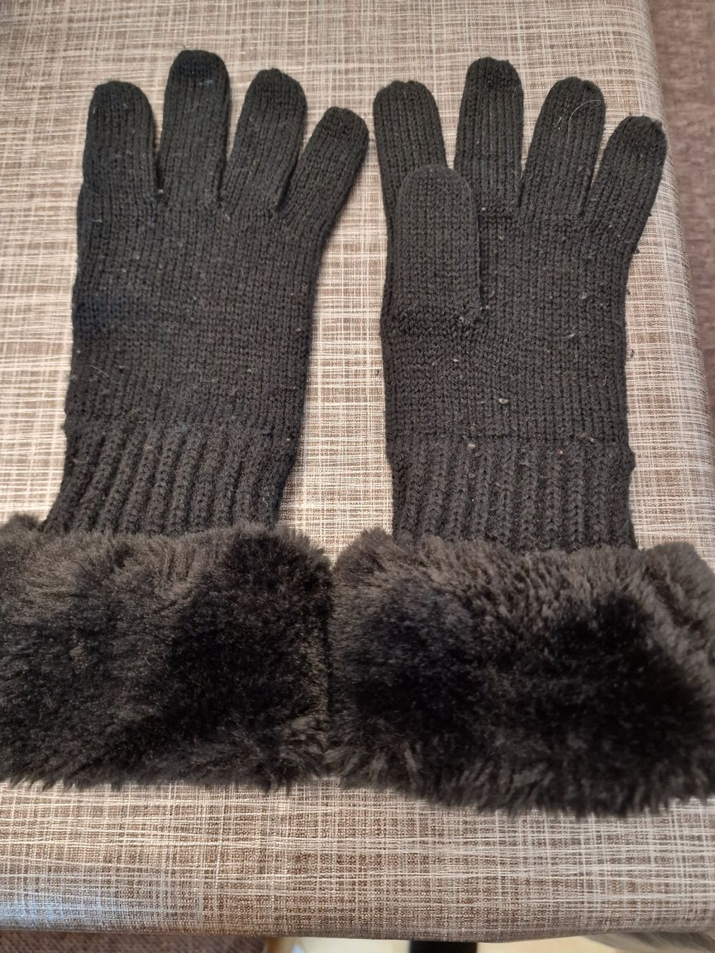 Guanti & manicotti: Damen Kunstleder Handschuhe gr.M  mit gratis Strick Handschu – Usato da Uster venduto da Rosmarie1958 2