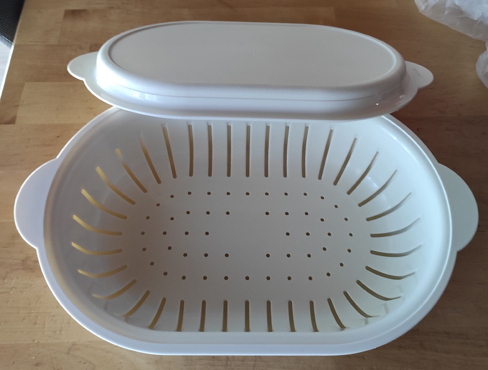 Tupperware Recipients et similaires: Warmhalter Tupperware ⭐ – D'occasion à Steinerberg par Minka10