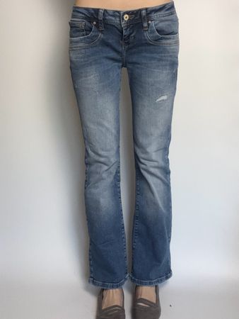 low waist bootcut jeans