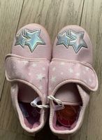 Hausschuhe Gr. 31, pink mit Sternen, NEU!