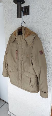 Winter- Jacke neu