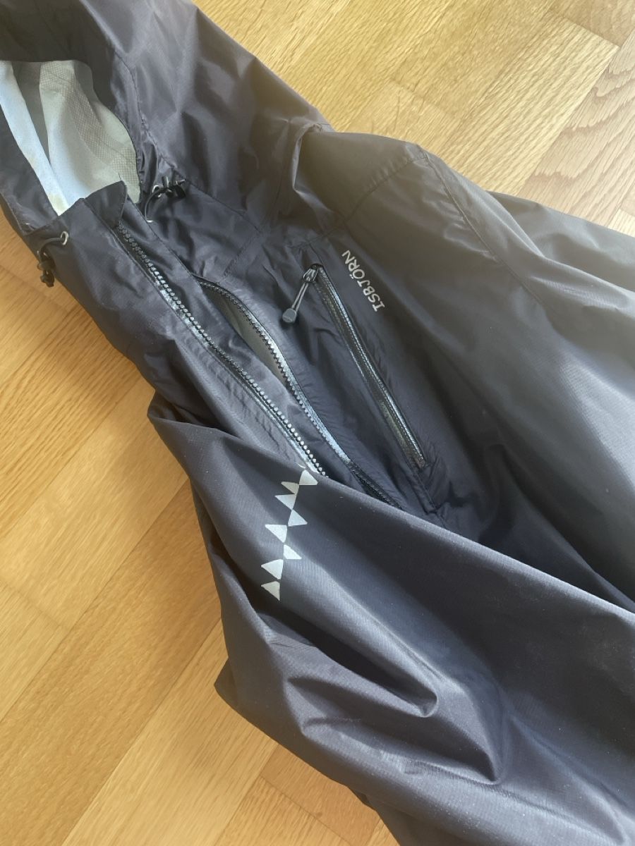 IsBjörn Giacche: Isbjörn Regenjacke 158/164 – Usato da zürich venduto da antelita 2