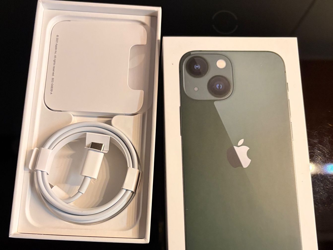 Apple Telefoni cellulari / Smartphones: iPhone 13 mini 128GB Green, Ladebuchsenwackel – Usato da Brunnadern venduto da isa_mml7 2