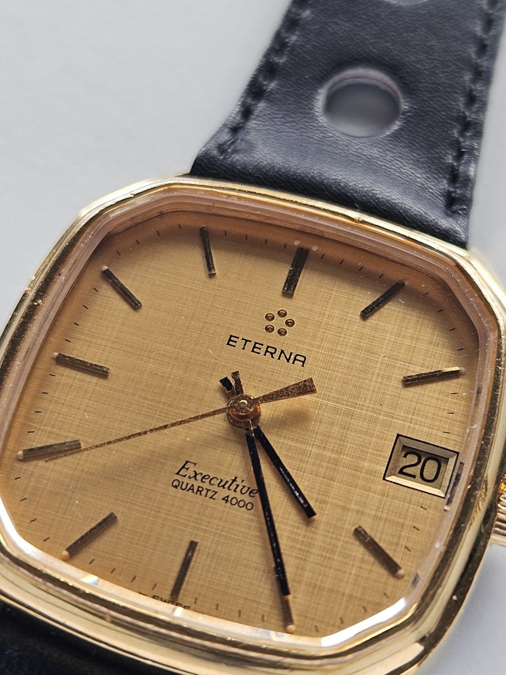 Eterna Orologi: 365 Eterna Executive 4000 Quartz Date – Usato da Berikon venduto da mmm21 4