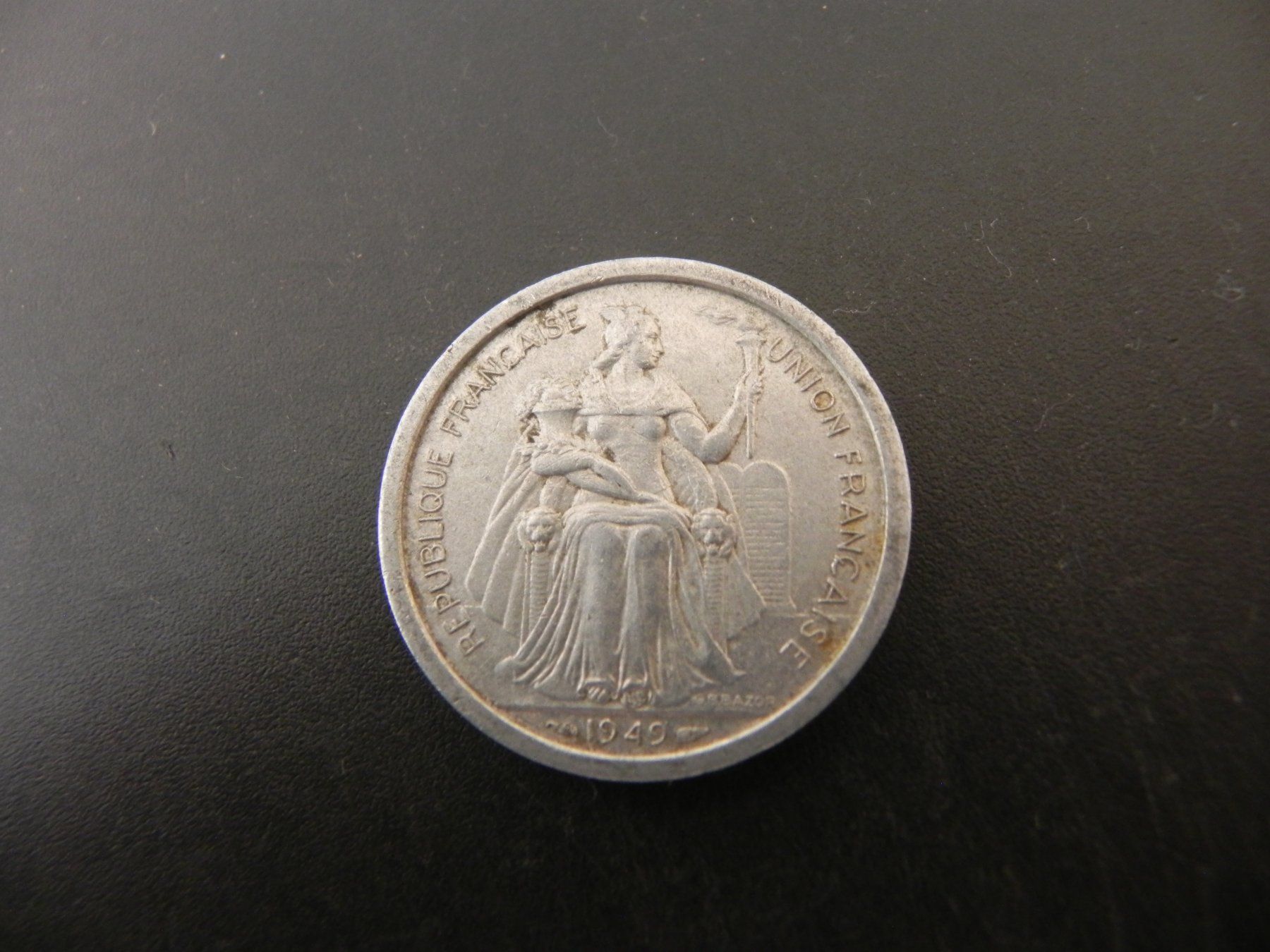 Tutti le monete: Französisch Polynesien 2 Francs 1949 – Usato da Biel/Bienne venduto da Gogolozi