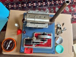 Wilesco Dampfmaschine Modell D16 mit Zubehör gebraucht