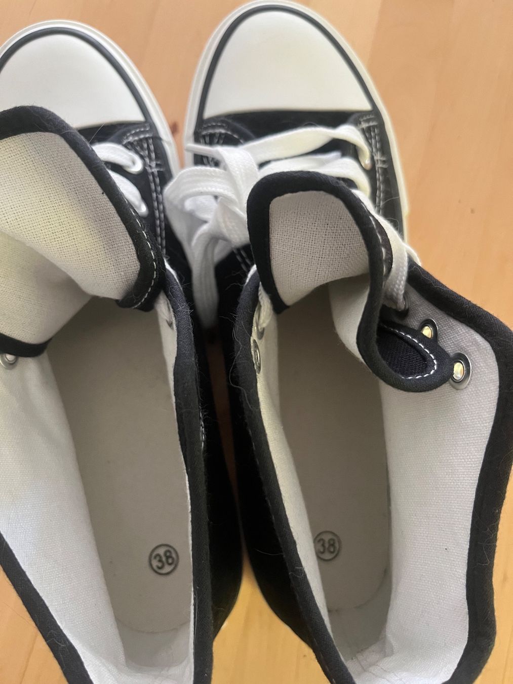 Chaussures hommes: Schuhe schwarz Katze Motiv Grösse 38 – Neuf (Voir description) à Einsiedeln par Tru7 4