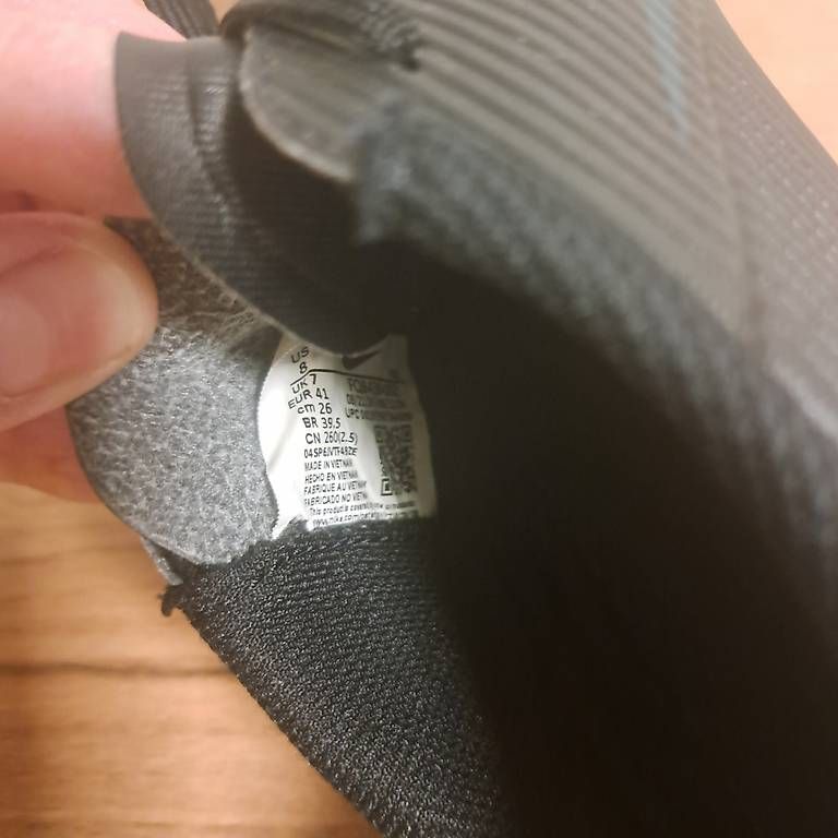 Scarpe per ragazzi: Fussball Hallenschuhe – Usato da Neftenbach venduto da sam_jbb5 3