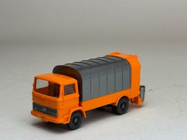 Wiking Mercedes 1317 Müllwagen mit Spiegel m. Lenkrad BP 640