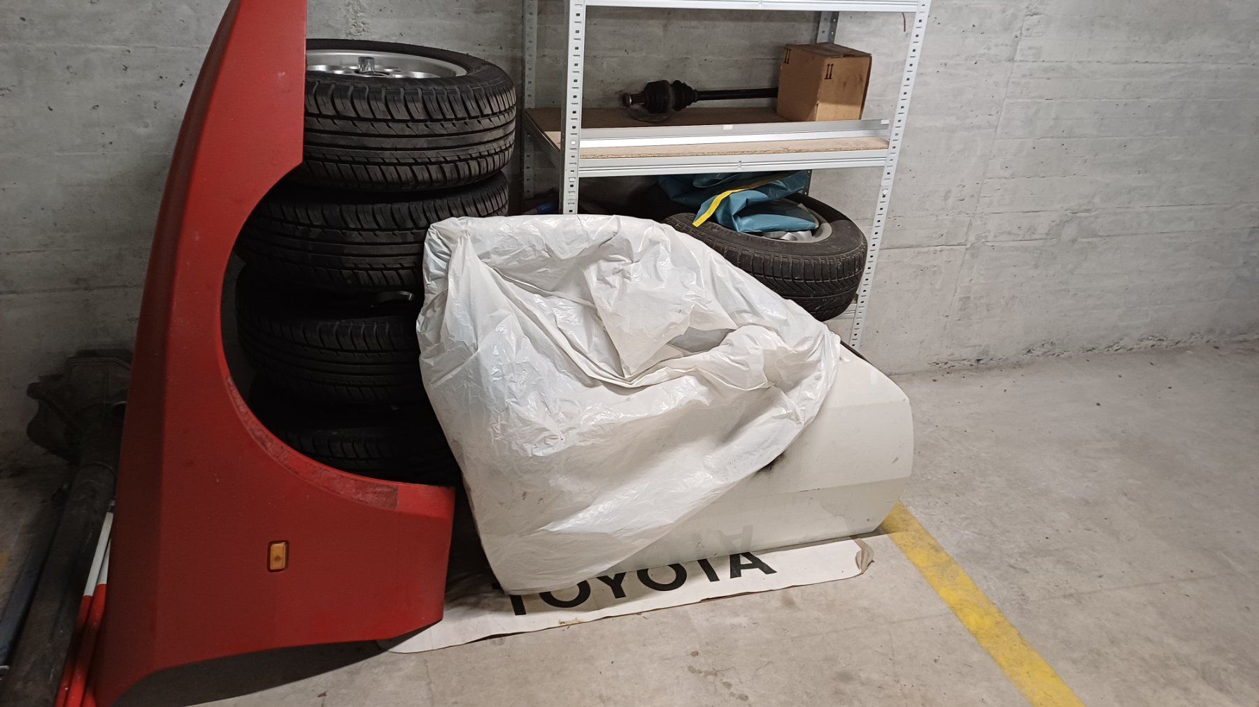 Porsche Autos: Porsche 944 Oldtimer – D'occasion à Degersheim par Alphi 9