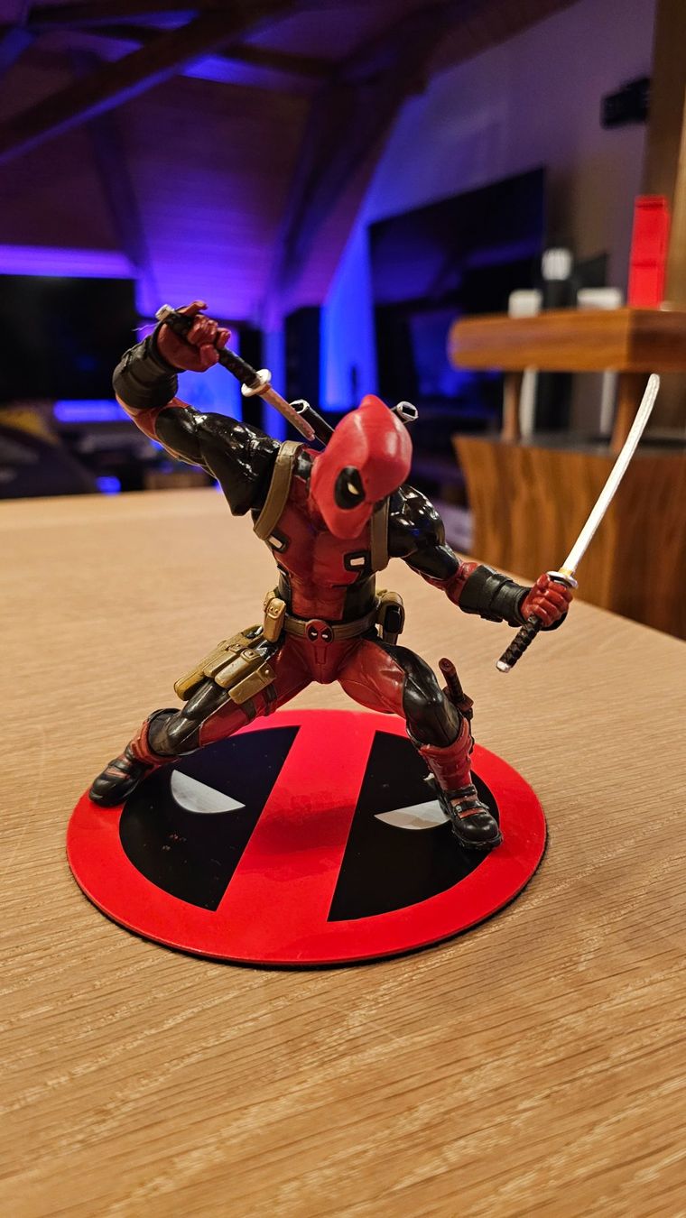 Marvel Statuette: Figur / Deadpool Marvel / Now "Marvel Comics" Artfx+ Statue – Nuovo (secondo la descrizione) da Sirnach venduto da TheMrFreeman 2
