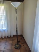 Stehlampe