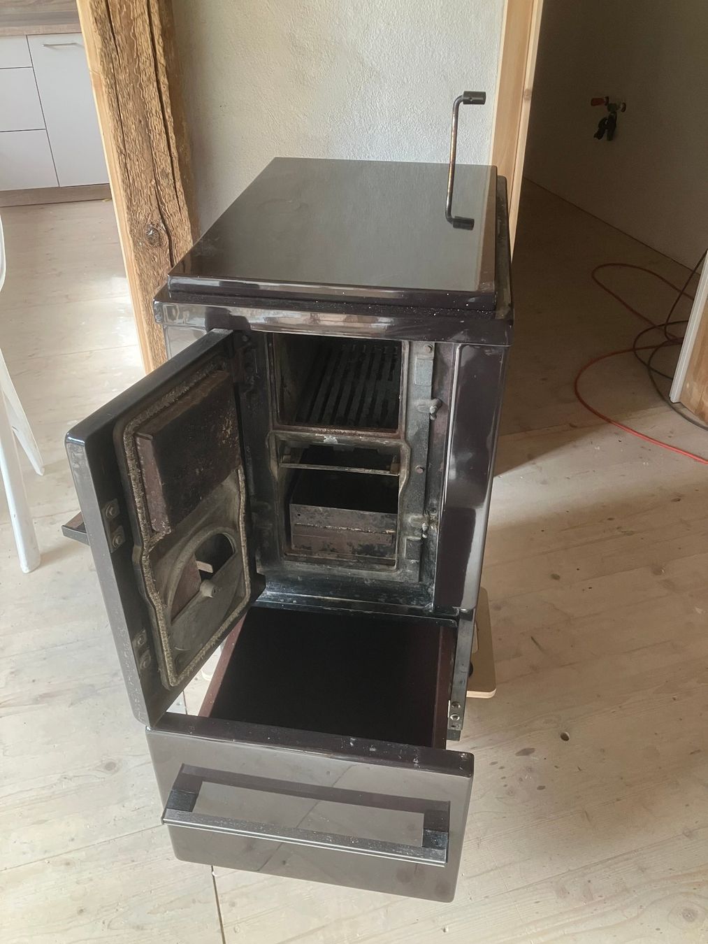 Cucine: Fourneau/potager à bois Sarina – Usato da Tavannes venduto da dada017 3
