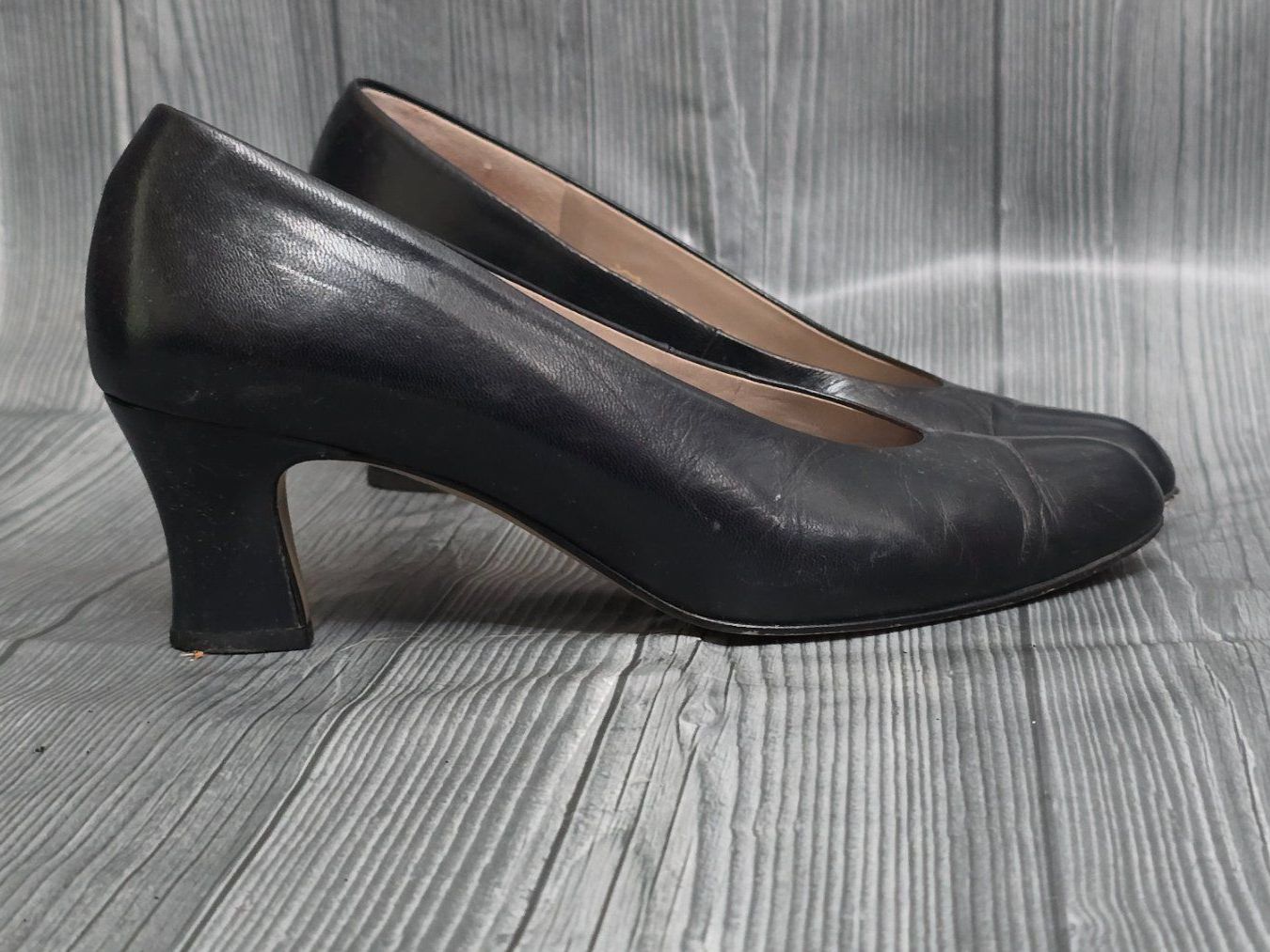 Gabor Scarpe da donna: 💞 Gabor Leder Pumps - 37 - blau / schwarz – Usato da Thalwil venduto da VitaMini 1