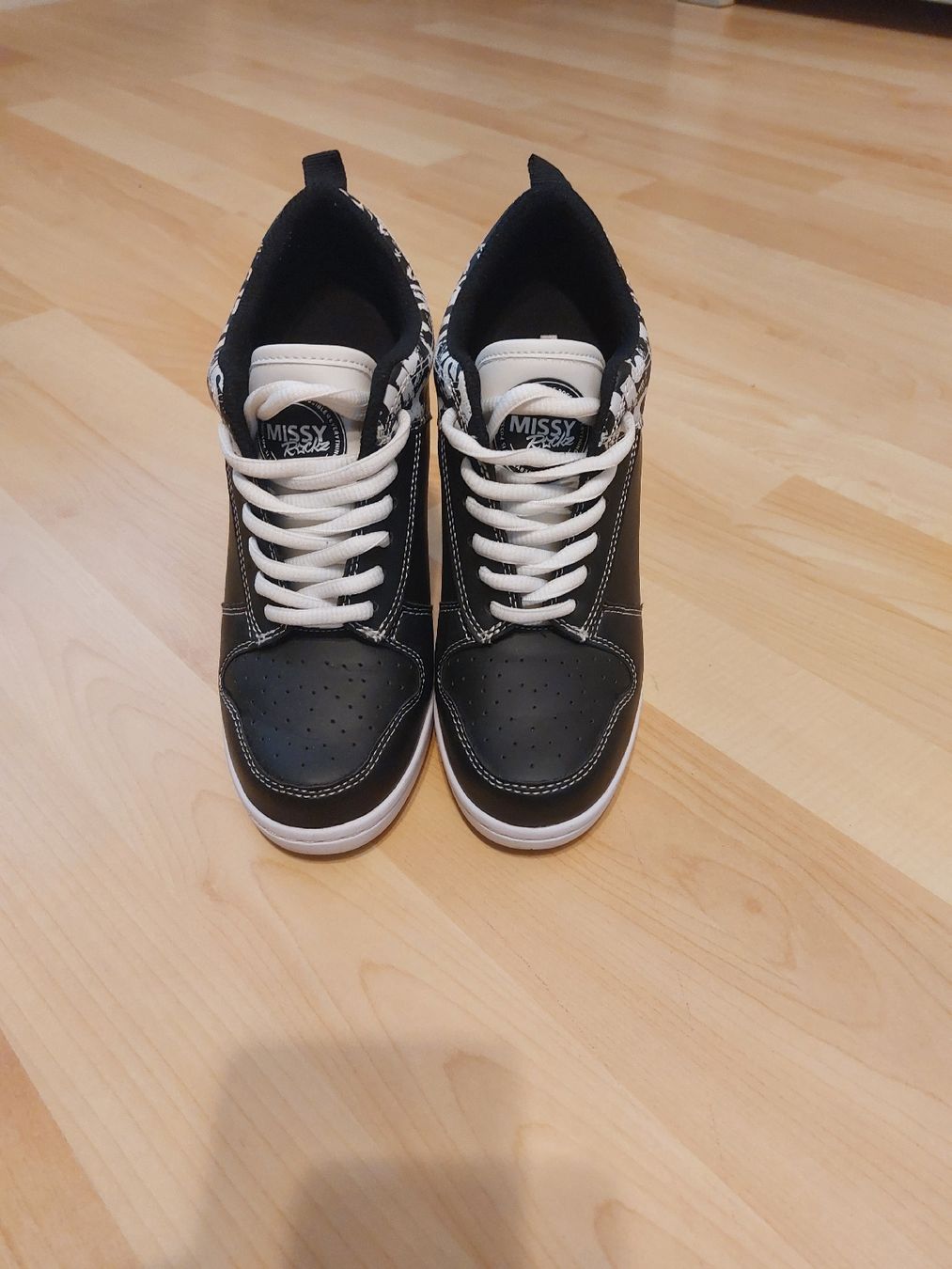 Damenschuhe: Missy Rockz High Heels Grösse 36 – Gebraucht aus Pratteln von Rapplemcunzel 3