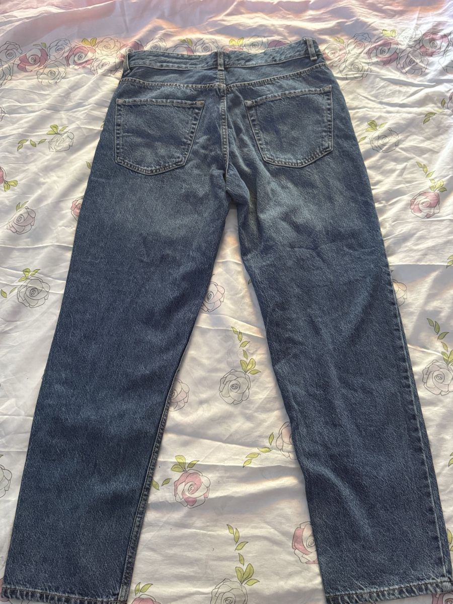 Bershka Jeans: Jeans BERSHKA bleu  – Nuovo (secondo la descrizione) da Biel/Bienne venduto da glaewynnshop 3