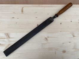 grosse Baiter Suisse Feile mit Holzgriff