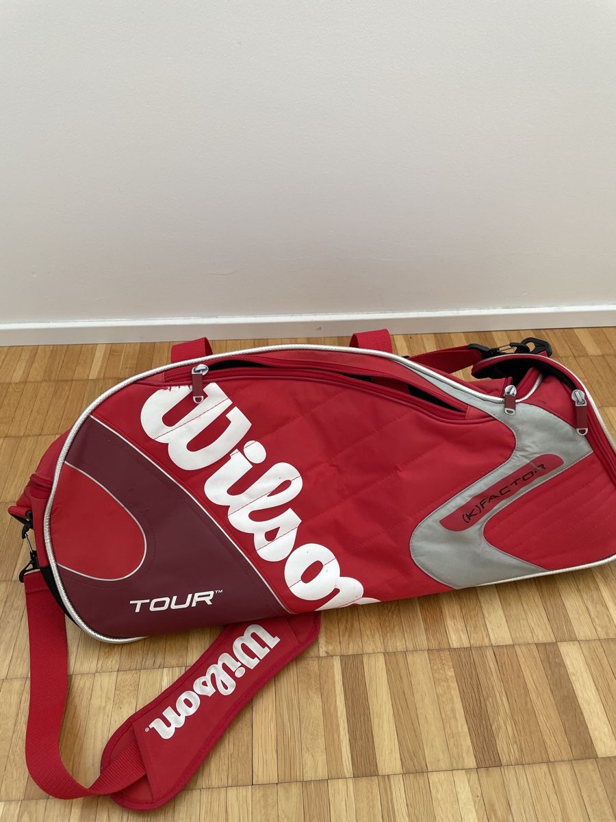 Wilson Taschen: Wilson Tour K Factor Tennis Bag Red – Gebraucht aus Neuchatel von shi_9fzw