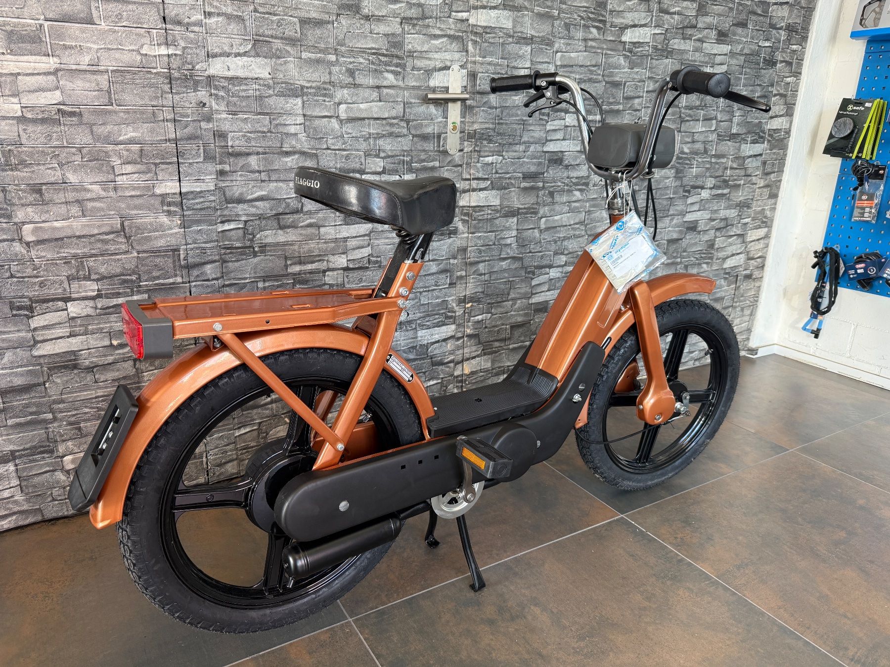 Piaggio Mofas: Piaggio Ciao Neuaufbau – Gebraucht aus Root von E.H.Velo 3
