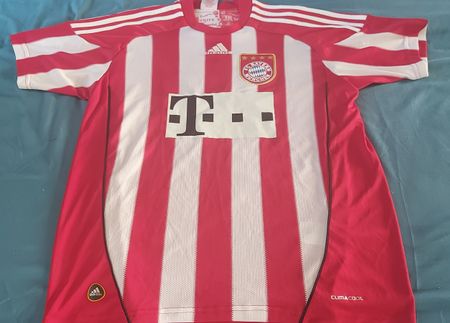 FC Bayern München Trikot, Saison 2010/2011