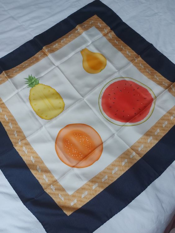 Petit Foulard Vintage 100% Soie Jaune – 41x41 Cm – Accessoire Femme Sans Marque